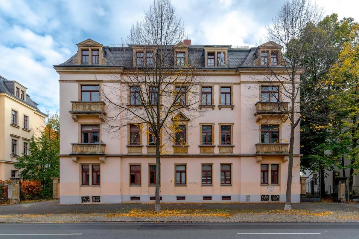 Gemuetliche Barrierefreie Dachgeschosswohnung Apartment *