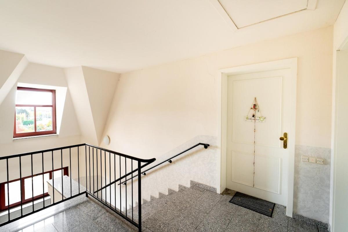 Gemuetliche Barrierefreie Dachgeschosswohnung *